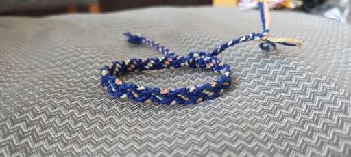 [2] Bracelet brésilien
